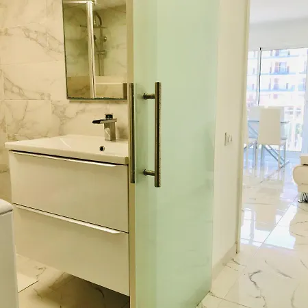 Modern And Design Studio Near The With Large Swimming Pools