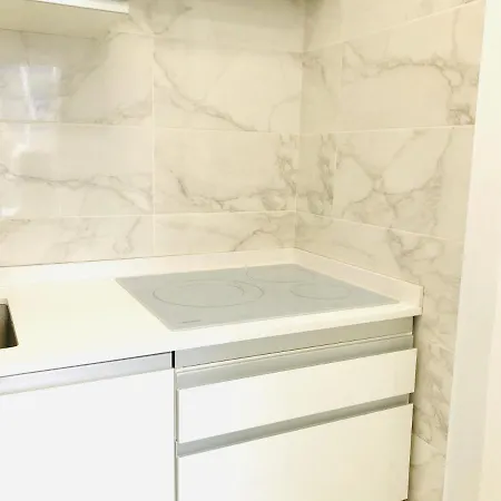 Apartman Modern And Design Studio Near The With Large Swimming Pools *