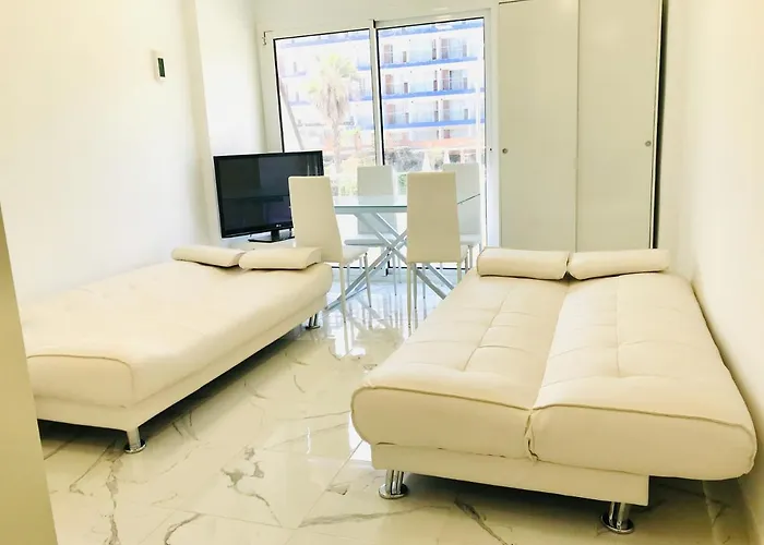 Appartamento Modern And Design Near The With Large Swimming Pools *